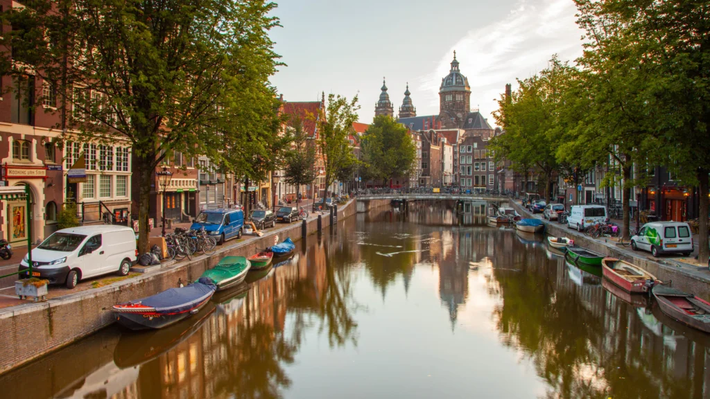 Captivating Amsterdam: The Venice of the North